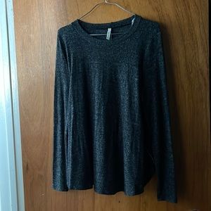 Solemio Open-Back Cozy Sweater Small